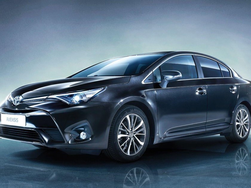 Тойота Авенсис 2016