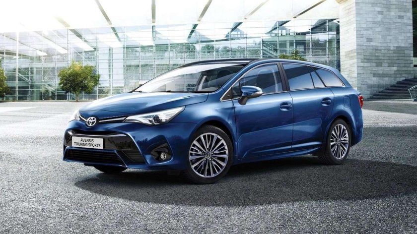 Toyota Avensis универсал 2018