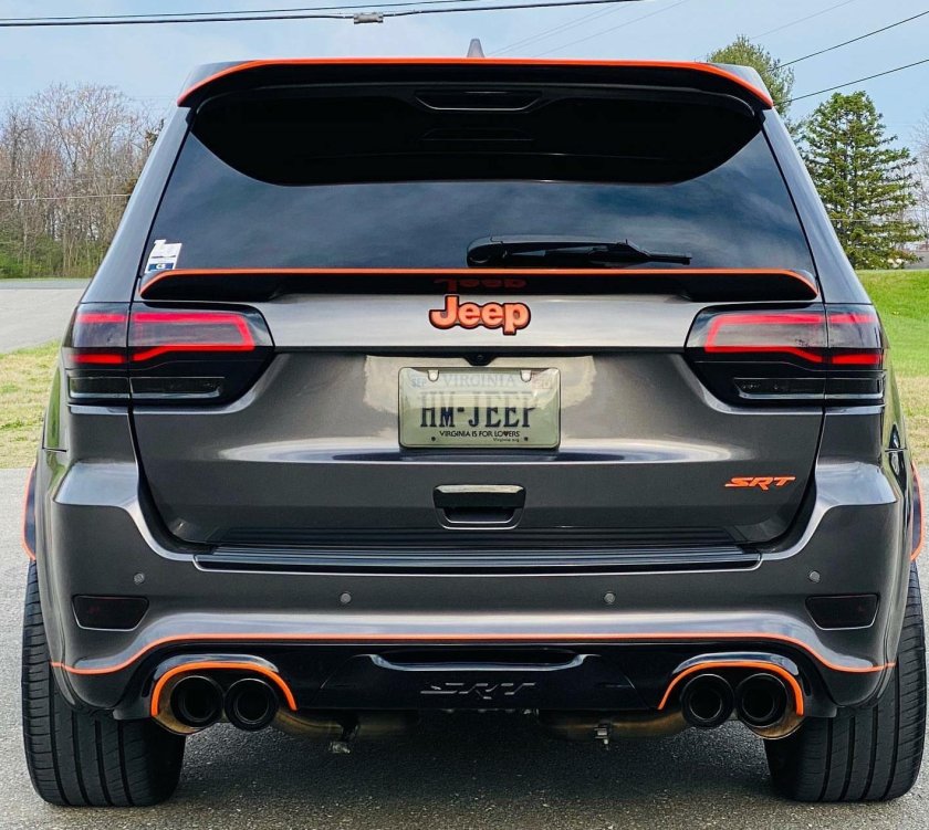 Srt 8 grand cherokee