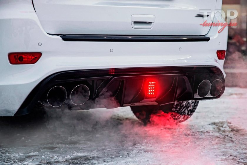 Задний диффузор Grand Cherokee srt8