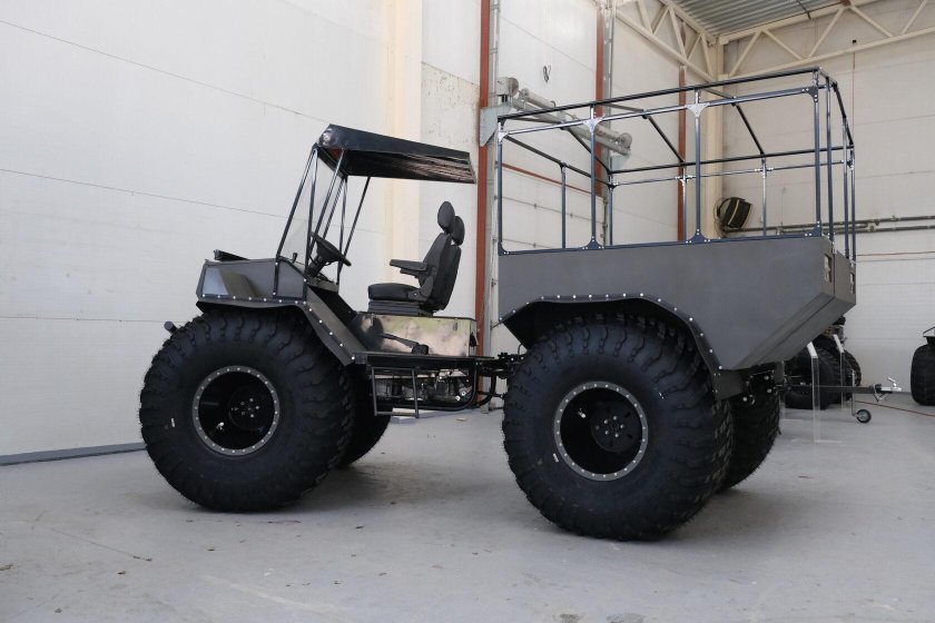 Снегоболотоход Ермак