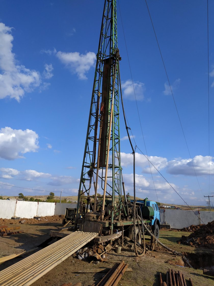 Буровой агрегат ба15 МАЗ