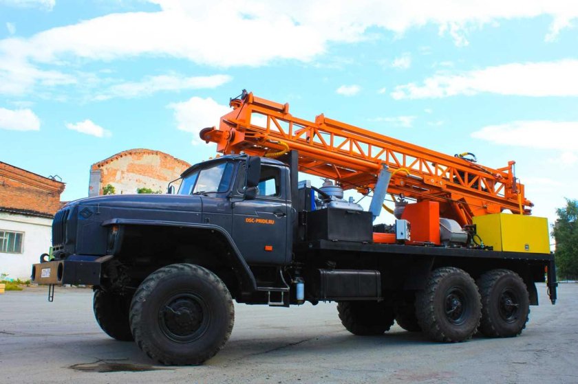 Урал 4320 УРБ 3а3