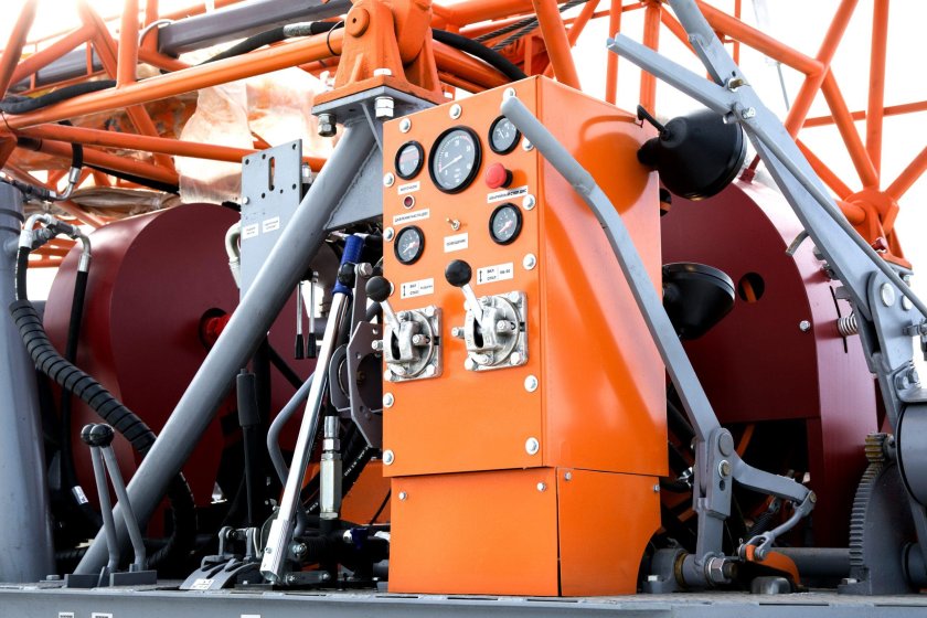 Буровой агрегат ба15