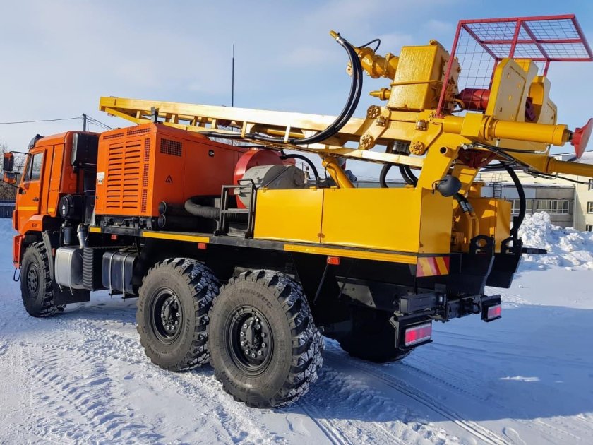 ЗИФ 650 буровая