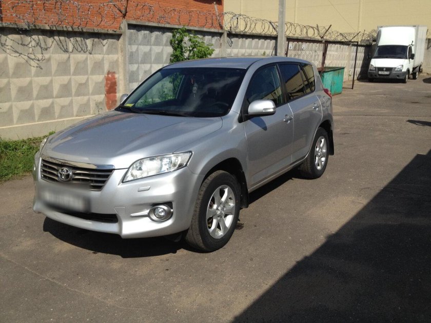 Тойота рав 4 2012 серебристый
