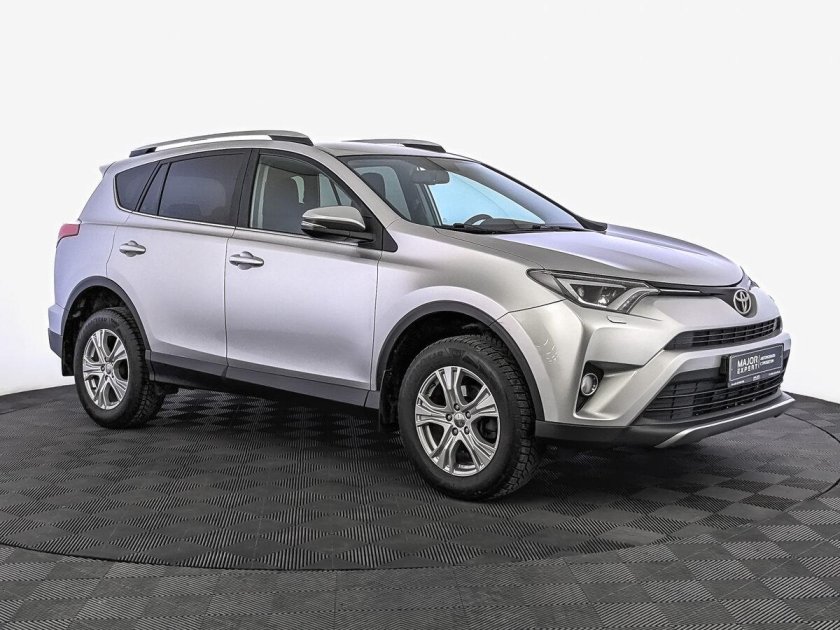 Тойота рав 4 2021 года