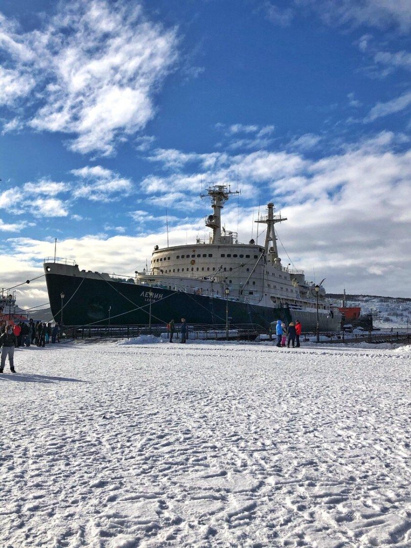 Ледокол Ленин Северное сияние