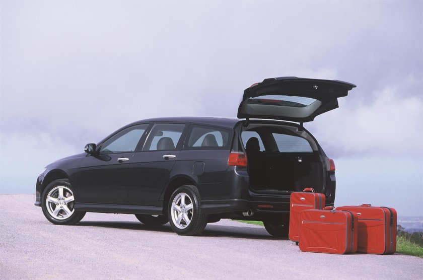 Honda accord 7 универсал