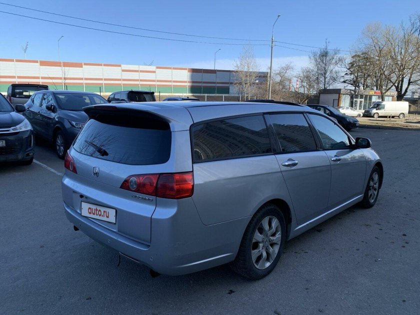 Хонда аккорд универсал 2004