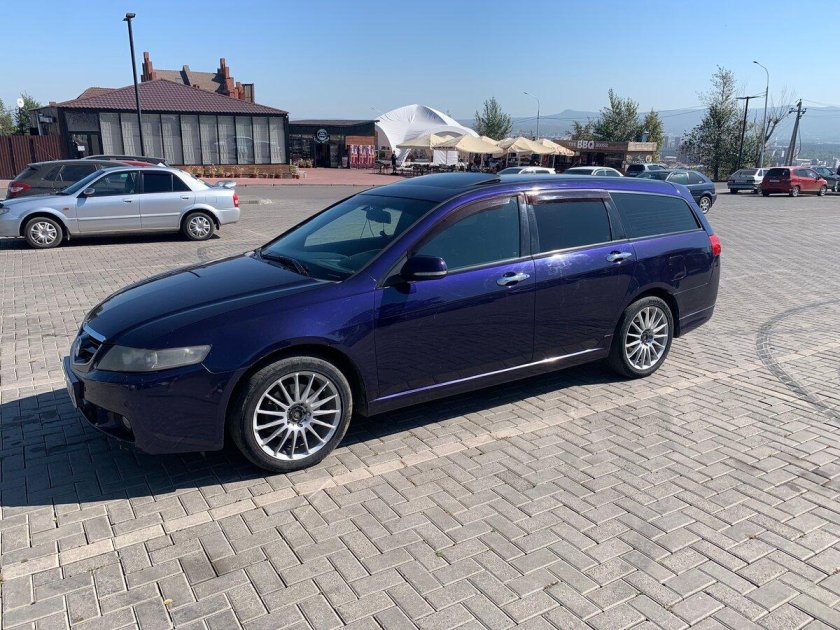 Хонда Аккорд универсал 2004