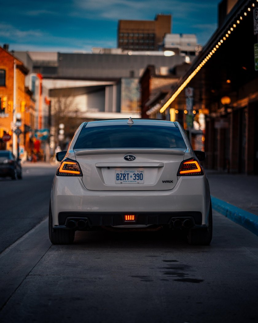 Субару импреза врх