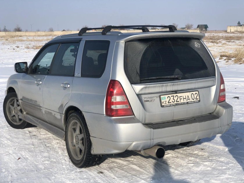 Форестер sg5 сзади