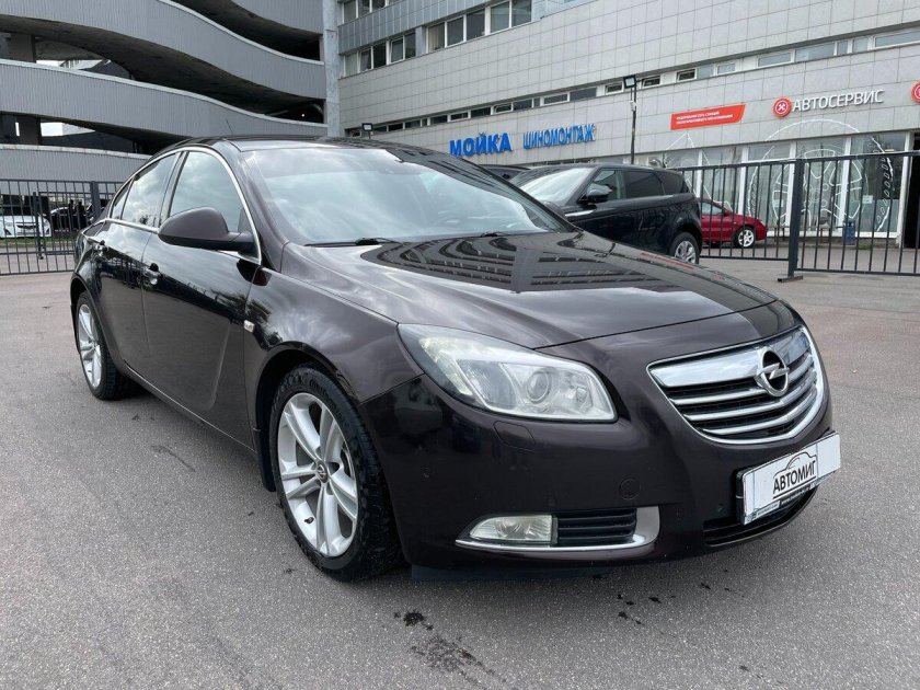 Инсигния 2.0 турбо