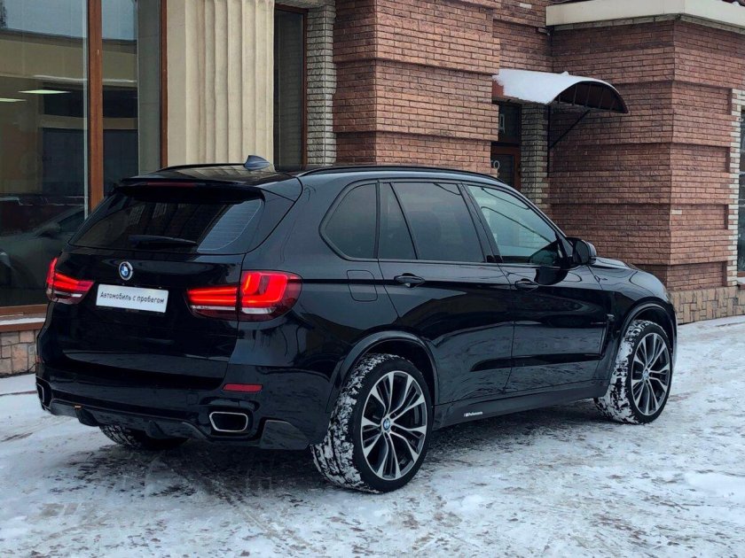 БМВ x5 f15 черный
