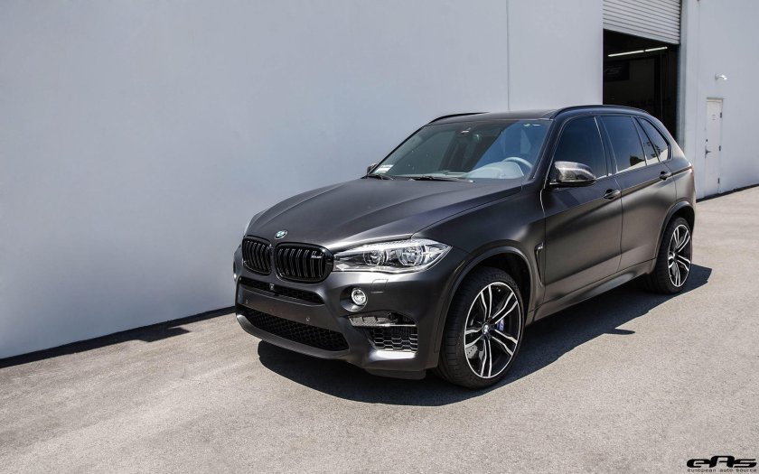 BMW x5 f85 Black