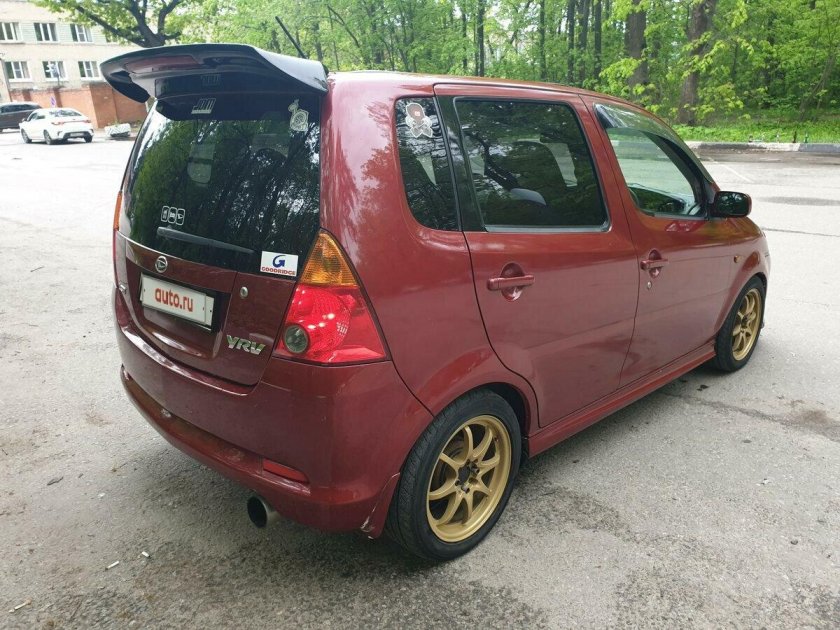 Daihatsu YRV 1.3 at, 2001,