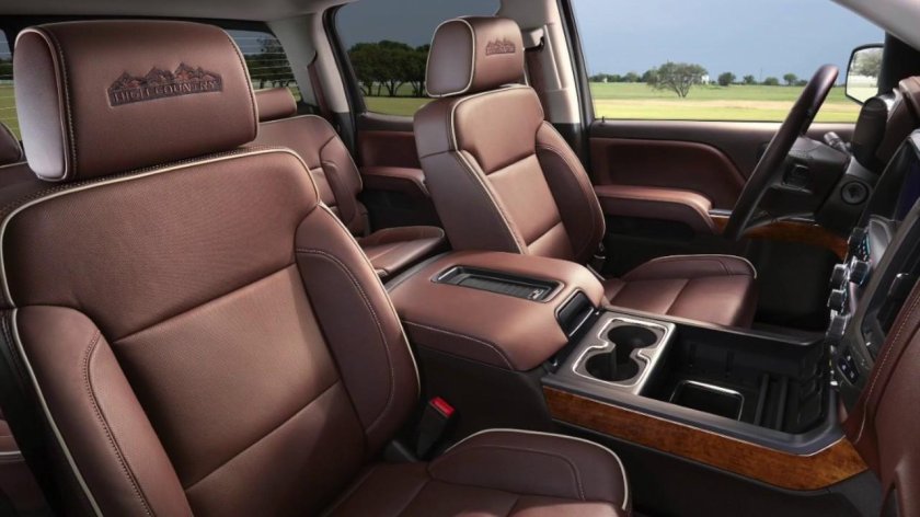 Шевроле Тахо 2017 салон