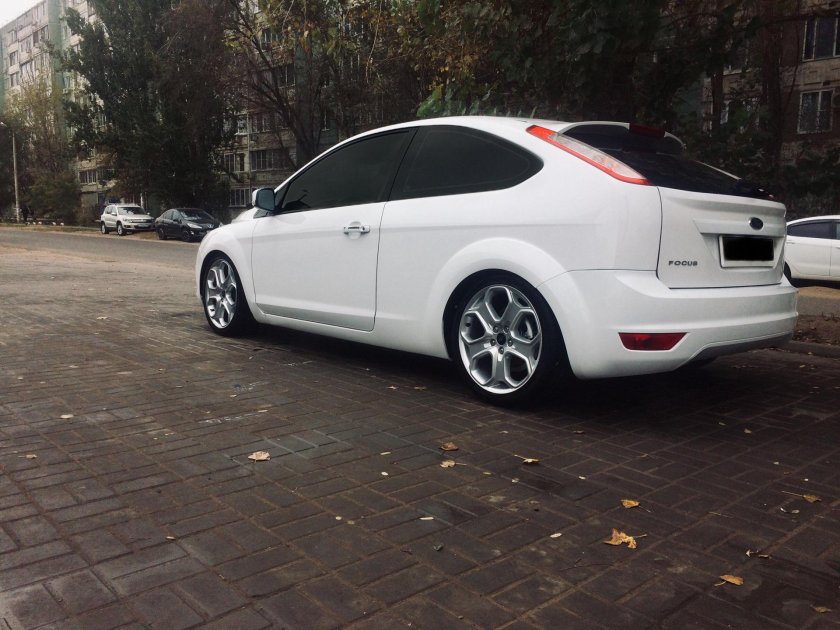 Ford Focus 2 Coupe