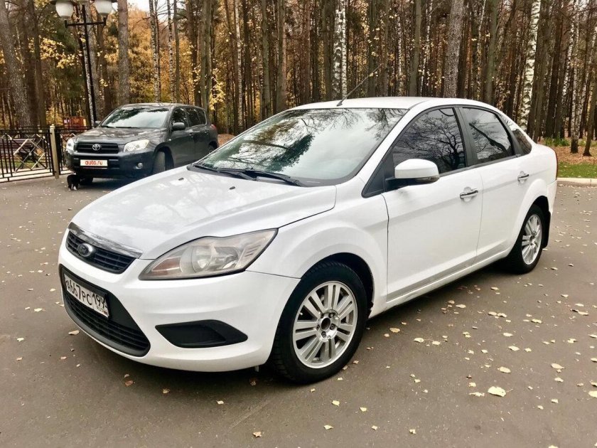 Форд фокус 2 Рестайлинг белый