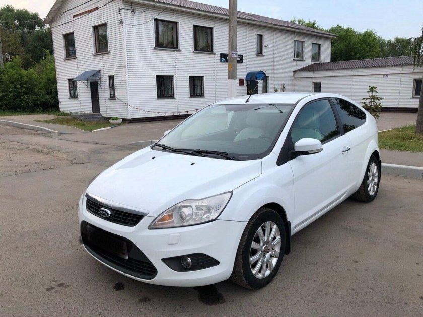 Ford Focus 2008 хэтчбек