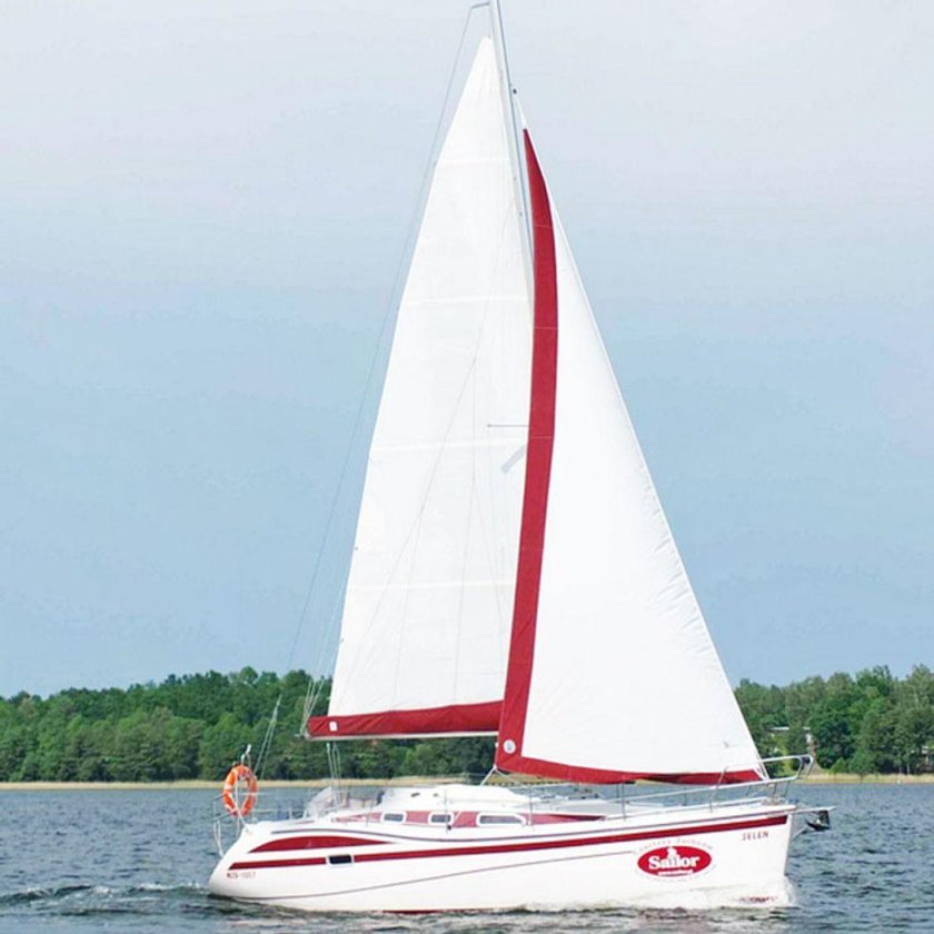 Яхта на минском море