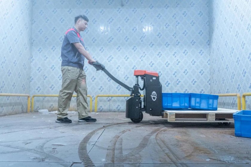 Электрическая тележка