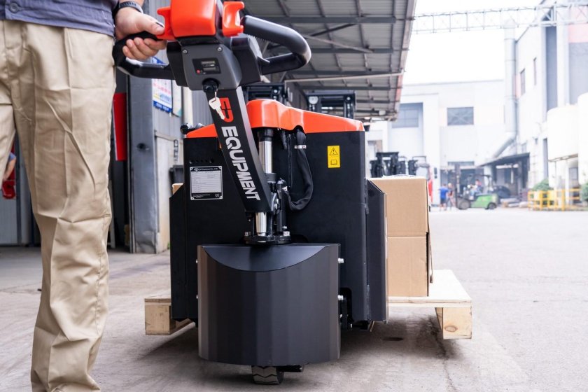 Транспортировщик паллет