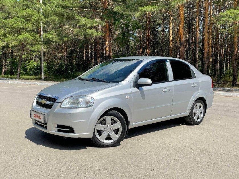Шевроле Авео 1.2 84 л.с хэтчбек