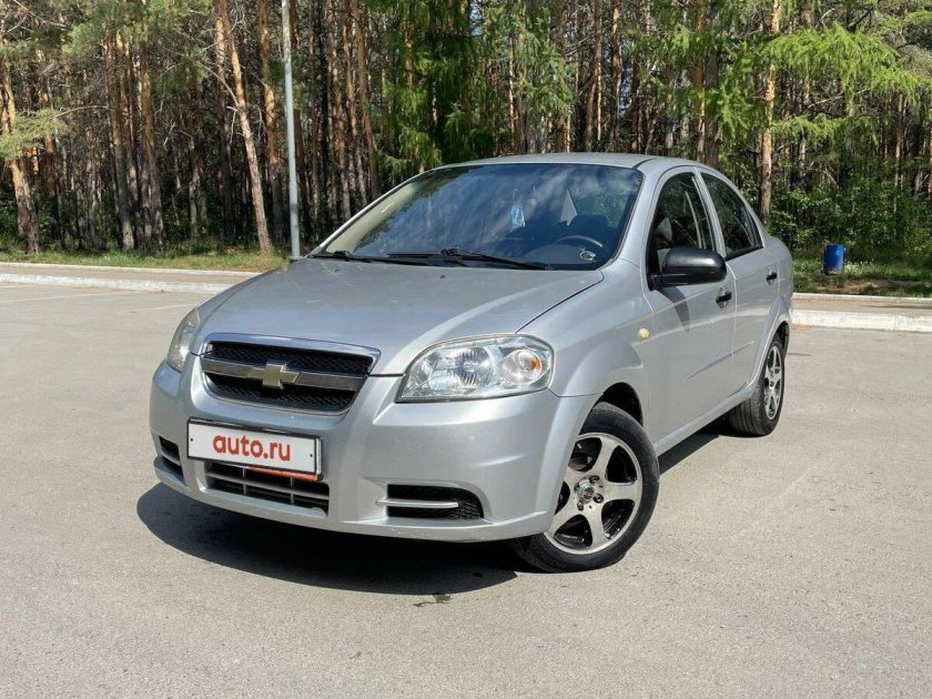 Шевроле авео 2011 год 1.2