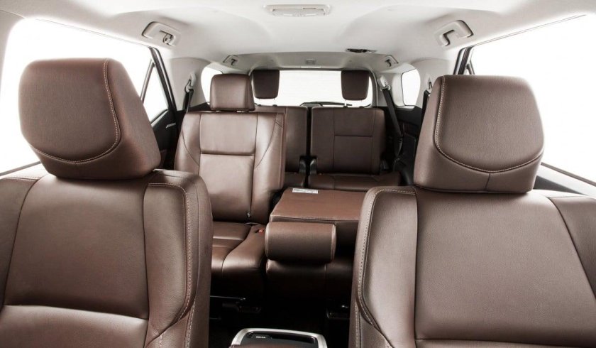 Toyota Fortuner 2017 салон