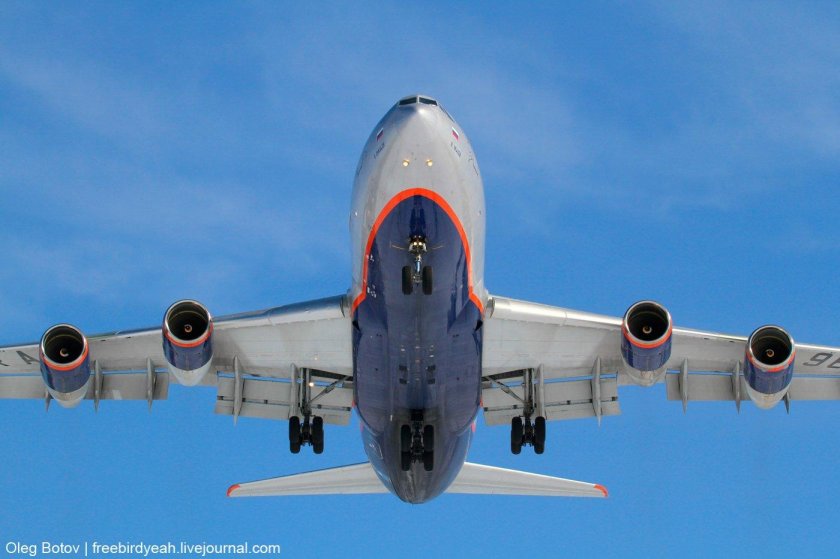 Шасси самолета ил-96