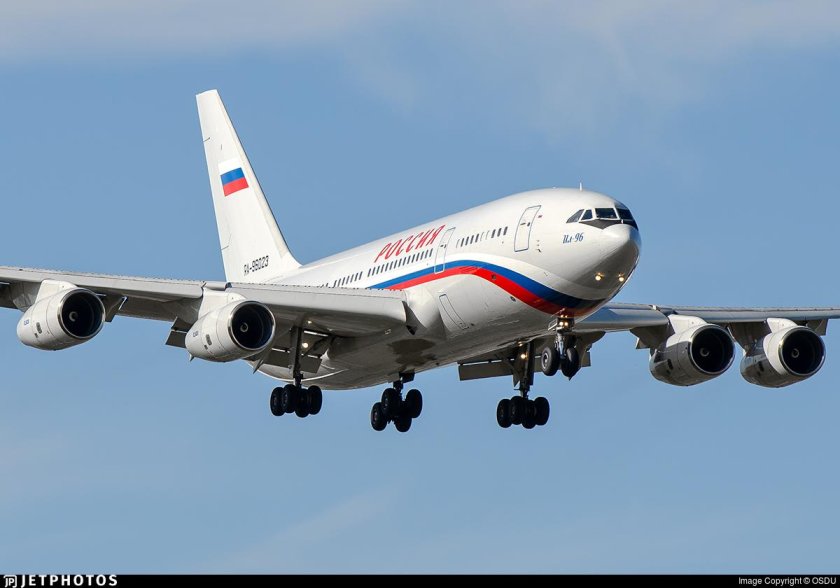 Ильюшин ил 96 300