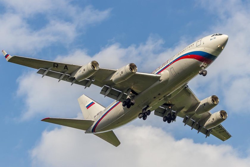 Ил 96 300 шасси