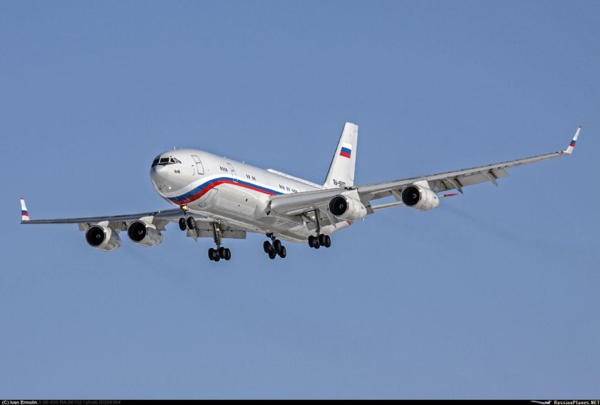 Самолёт ил-96-300