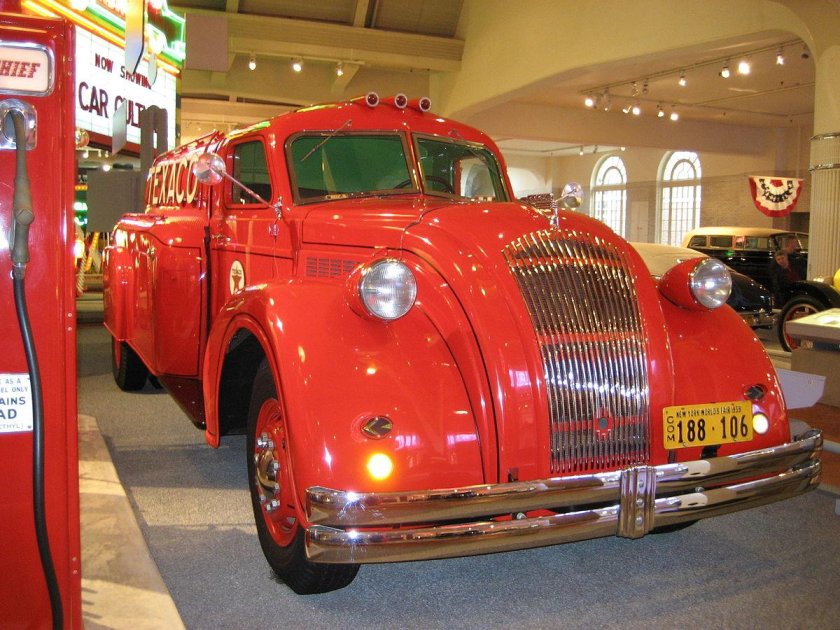 Dodge Airflow 1938