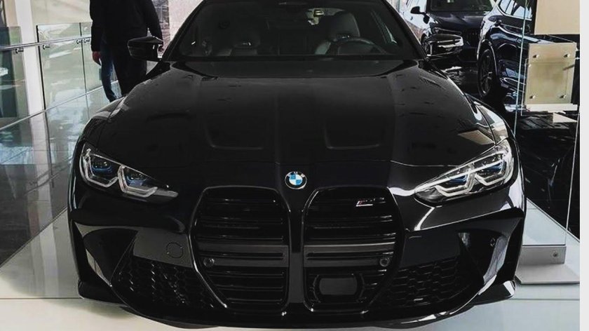 BMW m4 2021 черная