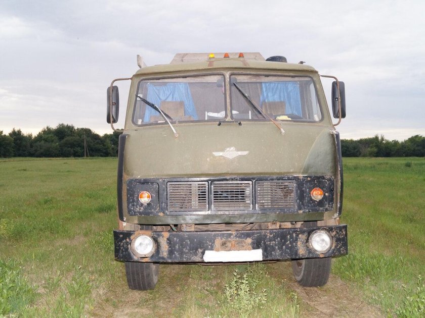 МАЗ 500 зеленый