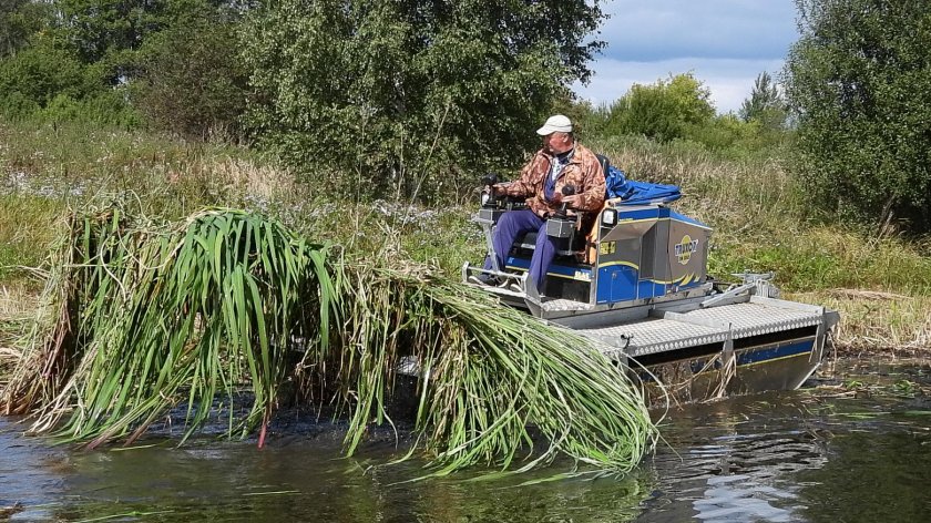 Очистка водоемов от мусора
