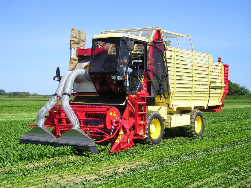 Прицепной комбайн MH 230 Harvest