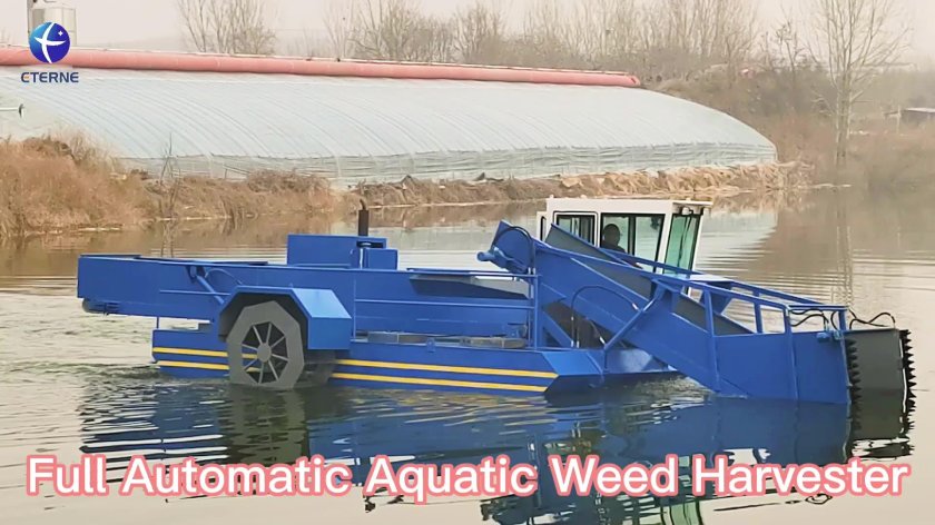 Aquatic weed harvester