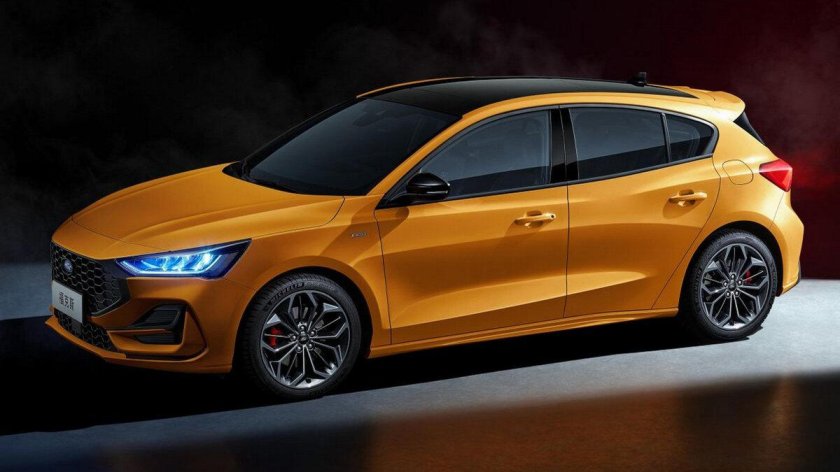 Ford Focus 4 хэтчбек