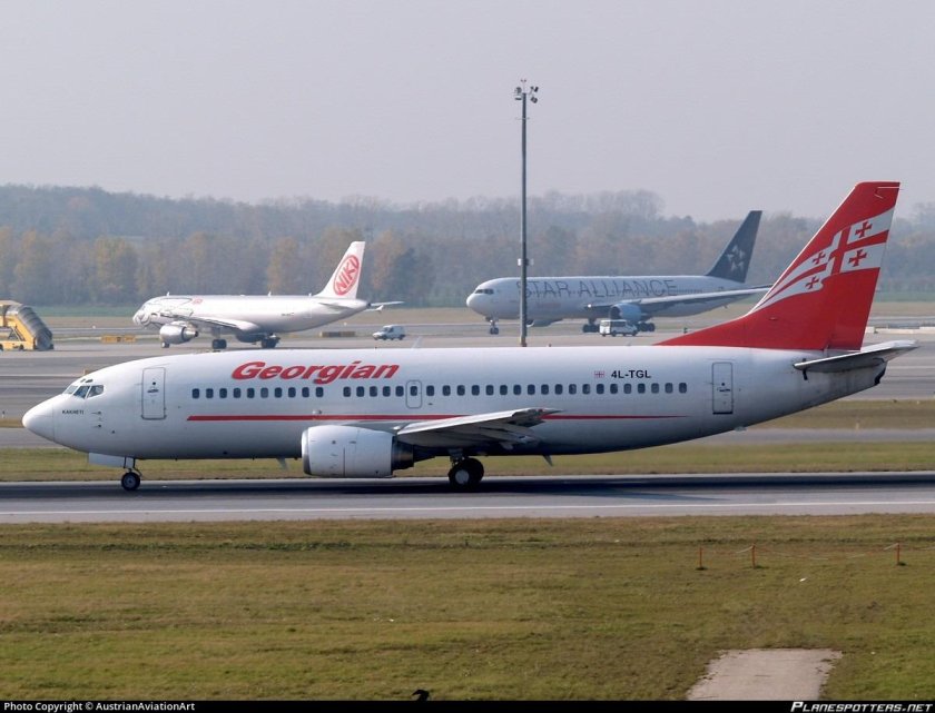 Georgian Airways Boeing 737