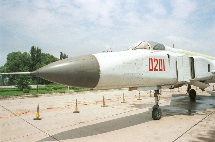 Shenyang j-8ii