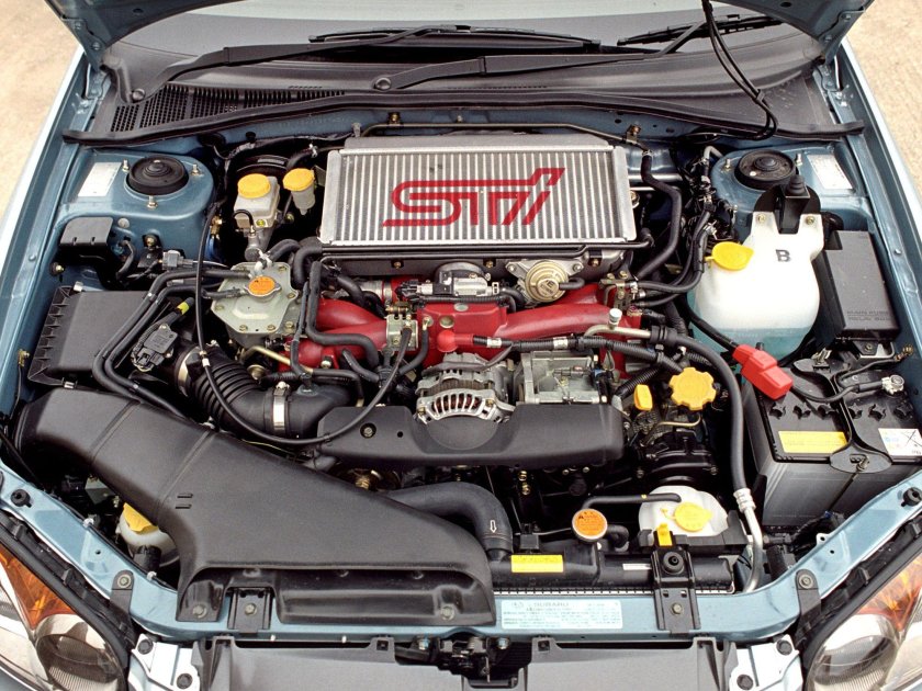 Subaru WRX STI под капотом