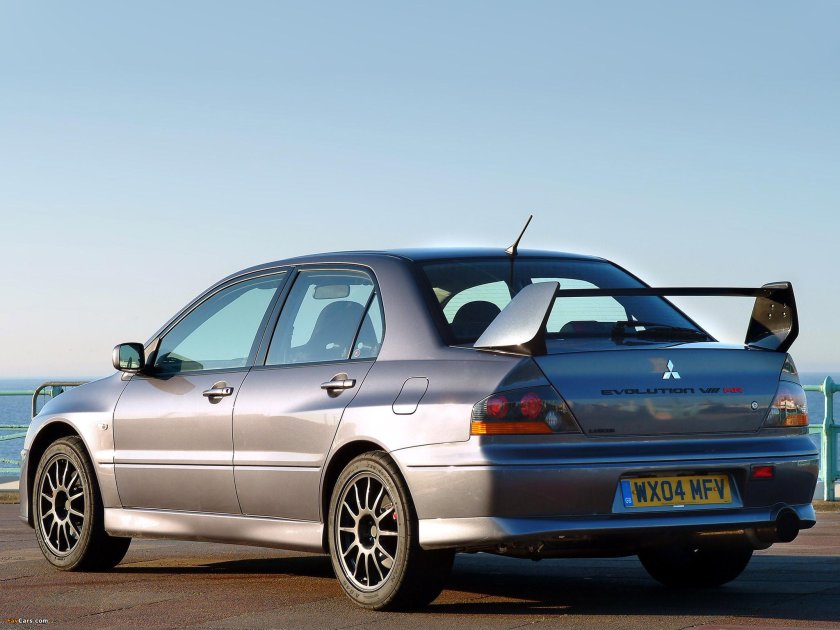 Mitsubishi Lancer 8