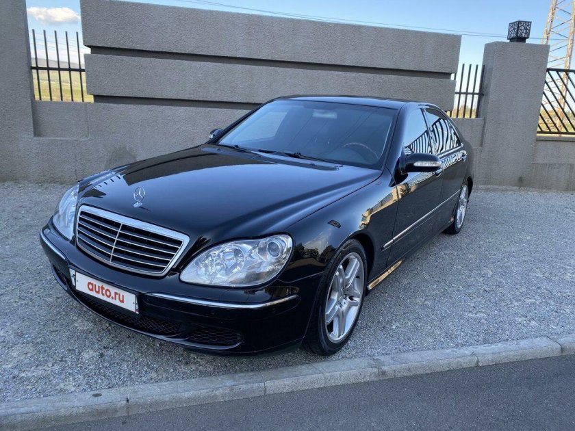 Mercedes-Benz 208 2003