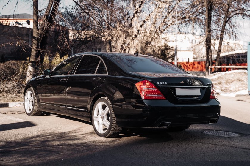 Мерс s 500 2010