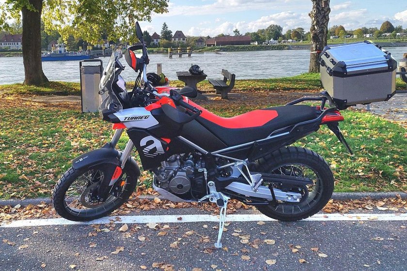 Aprilia Tuareg 660