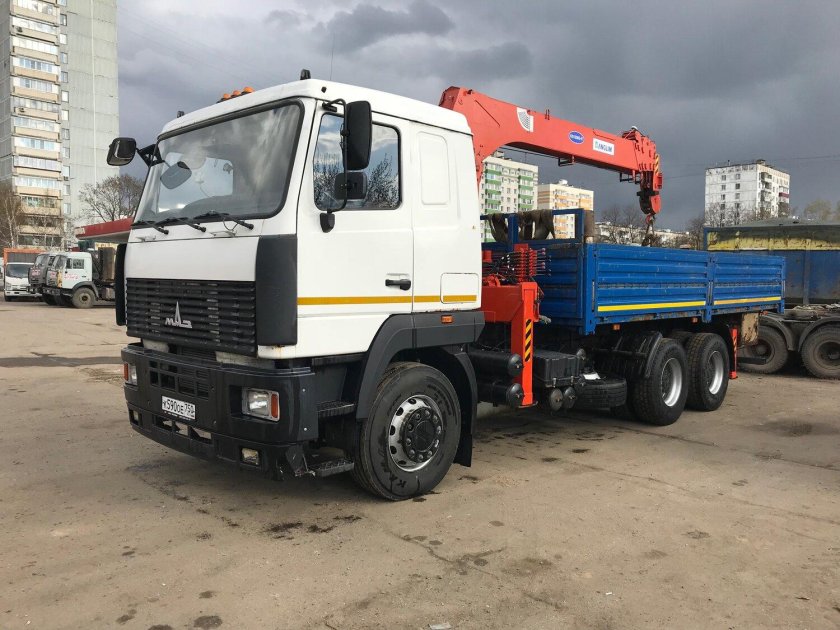 МАЗ 6312 манипулятор